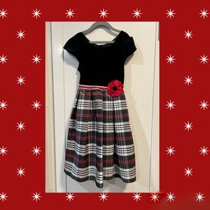 Jona Michelle velvet bodice w/black/white/red pleated plaid dress girls size 8